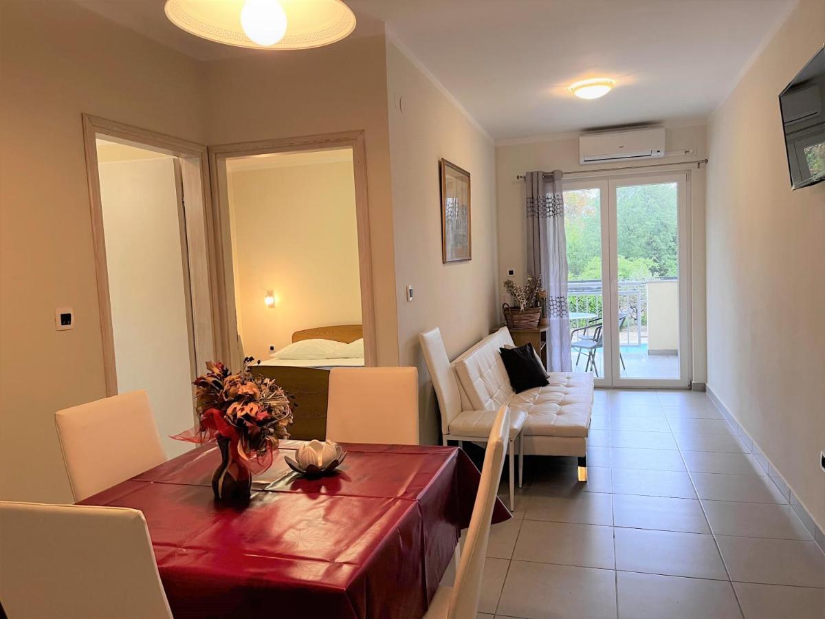 Apartmani Ivica Krk Town Buitenkant foto