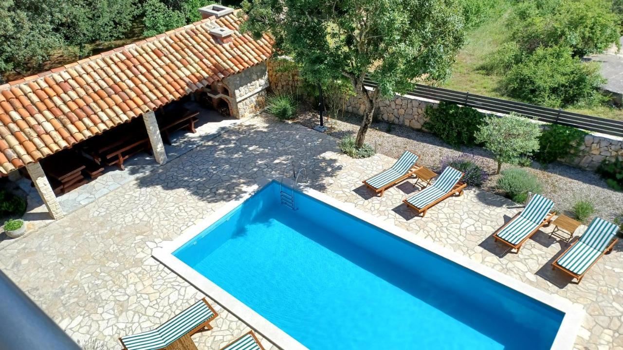Apartmani Ivica Krk Town Buitenkant foto