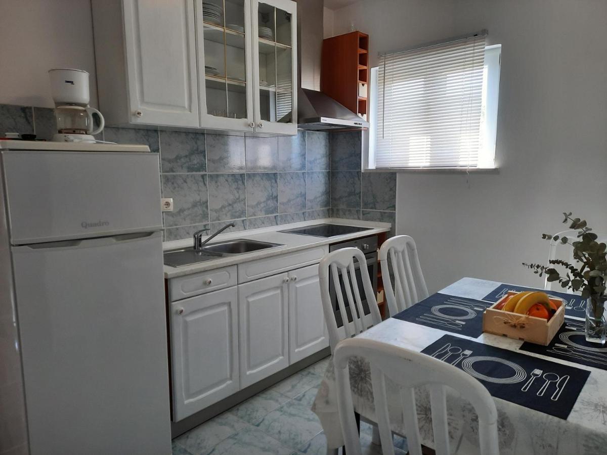 Apartmani Ivica Krk Town Buitenkant foto